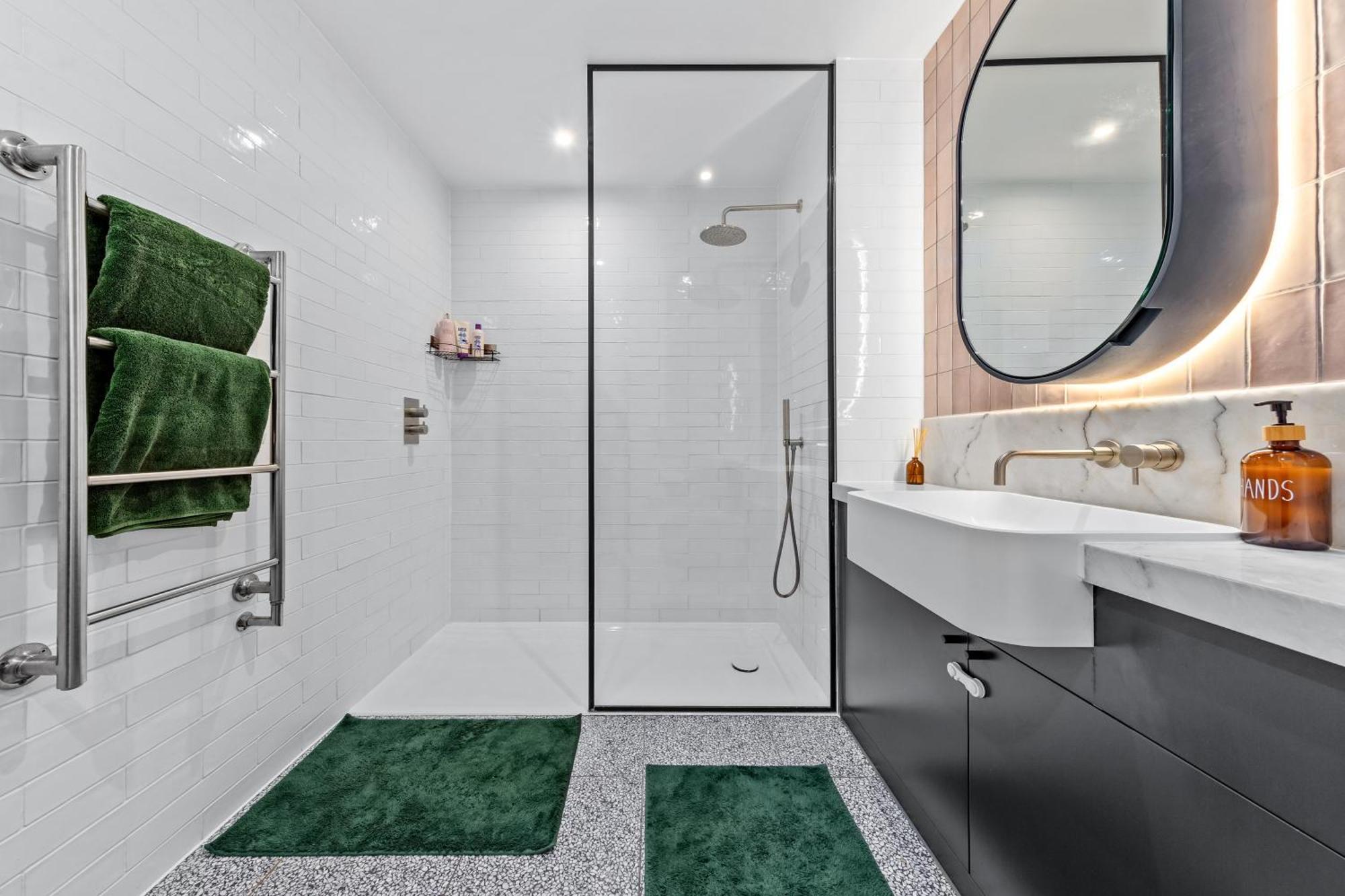 Central London Stay-Fabulous Ultra-Central London Luxury Designer Two Bedroom-Pool-Gym-Full Ac 외부 사진